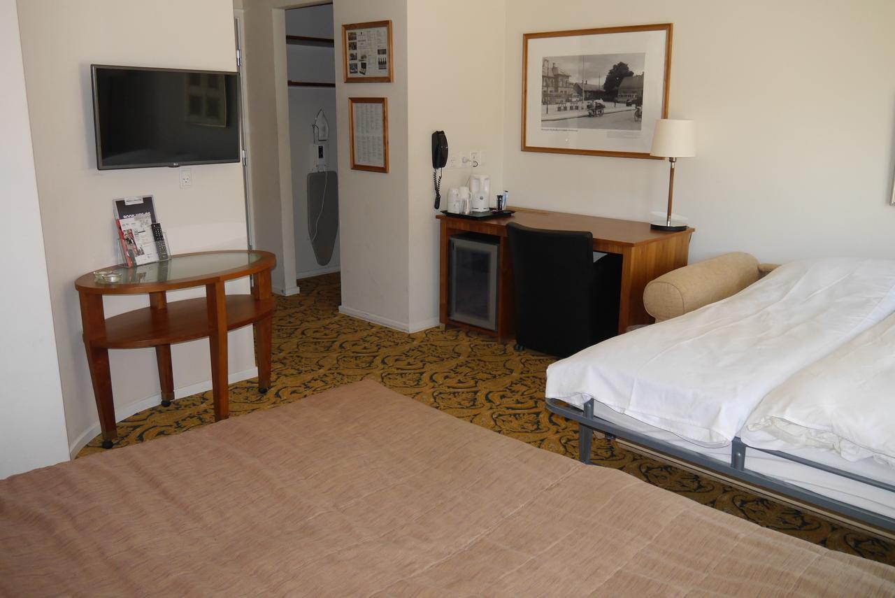 Montra Odder Parkhotel מראה חיצוני תמונה