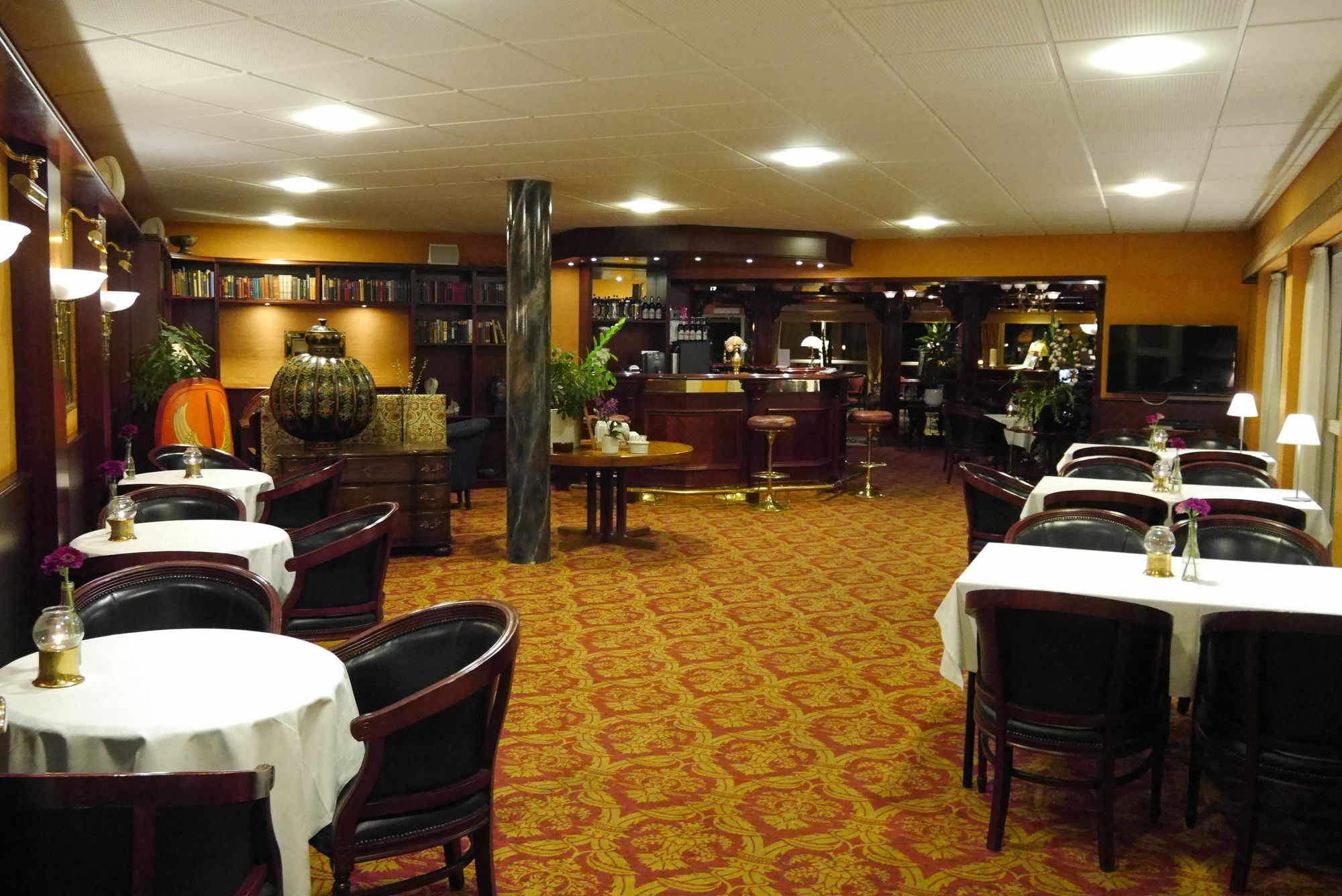 Montra Odder Parkhotel מראה חיצוני תמונה